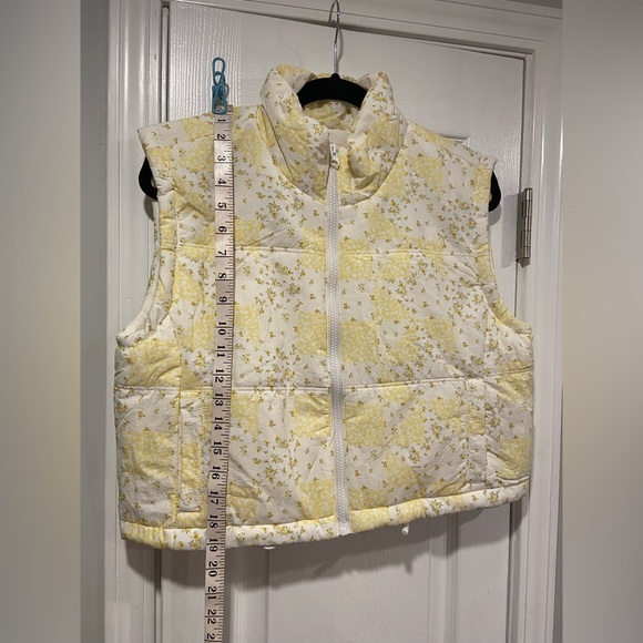 NWT Thread & Supply Size S Yellow Floral Patchwork Cropped Luff Vest Full Zip - Picture 4 of 10